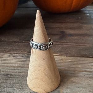 Sterling vintage floral band ring size 7